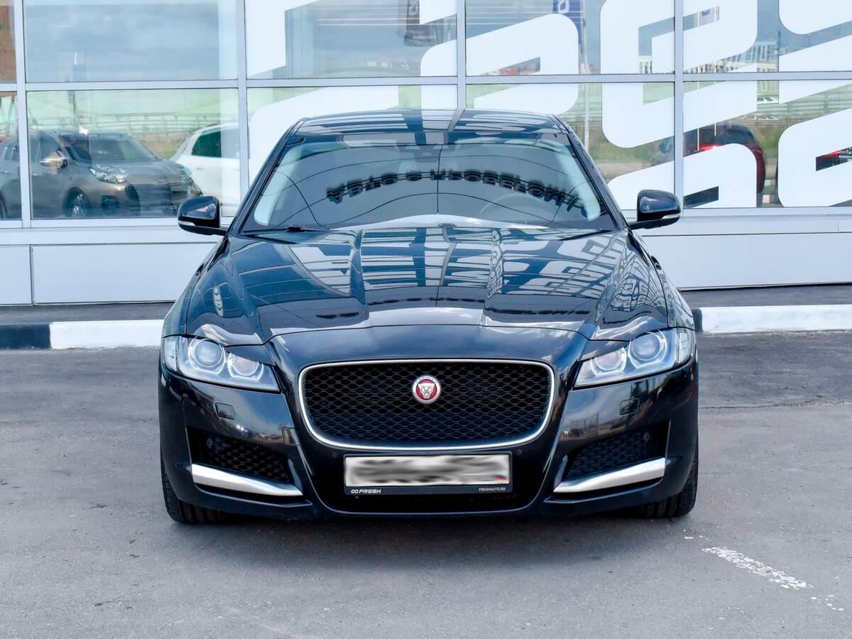 Jaguar XF аренда